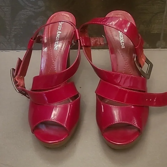 Red Heels - Picture 2 of 4